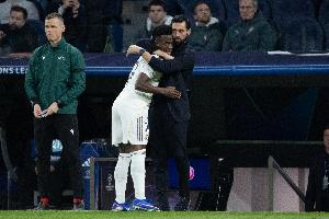 马卡报：皇马赛前曾担心会主场惨败曼城，取得大胜后如释重负 配图