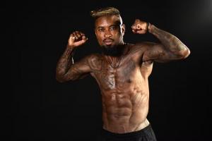 魔鬼筋肉人！51岁泽·罗伯托：我是非常节制的人 很早便投资自己 配图