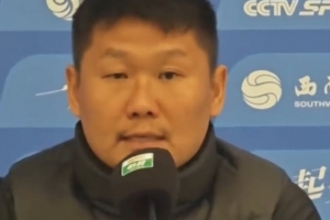 刘建业:恭喜铜梁龙球员取得中超首个3分,但后面不能放松 配图