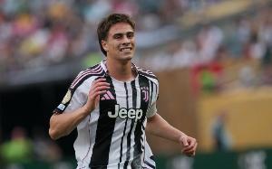 米体:伊尔迪兹在领导力上已经超越DV9,未来几年的质变令人期待 配图