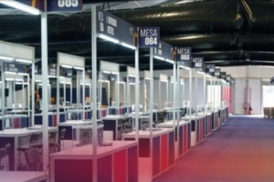 巴萨官方:14504名会员有投票权,可选择5个地点进行主席选举投票 配图