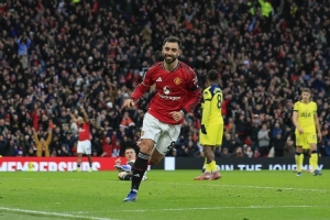 两位名宿预测：曼联2-1/3-1维拉，舍什科/B费首开记录 配图