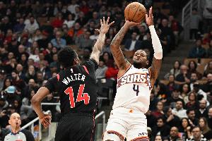 背靠背70分!杰伦·格林8记三分0罚球 高效空砍34+5+4 配图