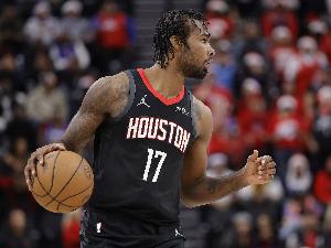 伊森只打19分钟?乌度卡:都防不住锡安 所以用手感更好的球员 配图