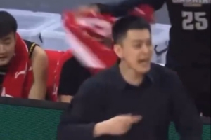 用毛巾抽杨鸣?莫兰德:纯粹是误读 当时上头了 我想念我的兄弟 配图