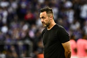 罗马诺回复网友：德泽尔比不太可能在本赛季结束前接手热刺 配图