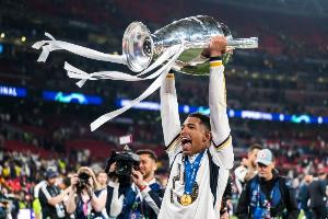 马卡：皇马《第15冠之心》纪录片将于周一首播，第二天迎战曼城 配图