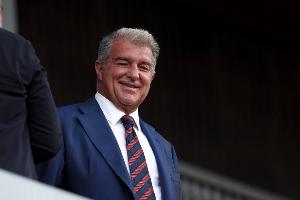 拉波尔塔与丰特竞选前日安排:前者在休息并赴晚宴 后者看电影 配图