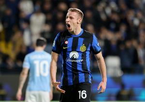 经纪人:我曾推动弗拉泰西离开国米,我希望他能得到稳定出场机会 配图