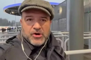 记者:巴斯托尼事件后裁判都不想被认为在关照国米,真犯规都不吹 配图