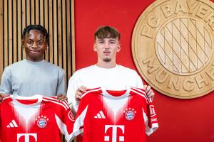 记者:拜仁小将麦克髋部肌腱严重受伤,预计将伤缺3-4个月 配图