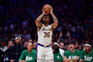 东契奇:赛季前我就说签下斯玛特绝对值得 事实证明我是对的 配图