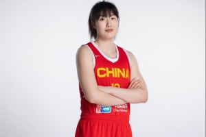 拼劲值得鼓励！罗欣棫7中4&三分3中1拿到11分2前场板1断 配图