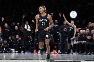 筐都要砸歪了！篮网半场投篮41中11&三分20中3仅得到31分 配图