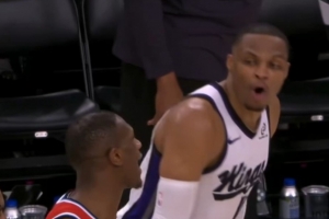 结下梁子了！威少怒喷邓恩：你TM就是个无名小卒 快滚回去吧 配图