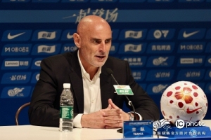 穆斯卡特：海港从上一场比赛中吸取了教训，蒯纪闻表现非常出色 配图