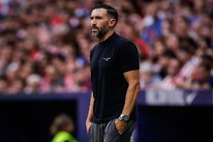 埃尔切主帅谈居莱尔世界波：完美的射门，作为球迷我只能脱帽致敬 配图