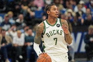 也算后场双枪！小凯文·波特&罗林斯合计24中15空砍40分15助攻 配图