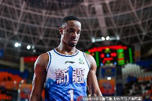 媒体人：格兰有什么食材做什么饭 留给纳托尔&哈里斯的时间不多了 配图