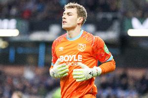 赫尔曼森：没让曼城轻松突破我们的防线 队长鲍文对我们非常重要 配图