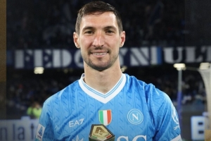 波利塔诺：很高兴传射且球队获胜，要争取赢得剩余的全部9场比赛 配图