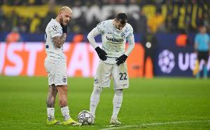 记者：姆希塔良对阵亚特兰大肌肉受伤，严重程度有待评估 配图