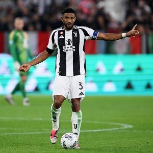 布雷默：前几场比赛我们丢球太多了，今天我们更紧凑这很重要 配图