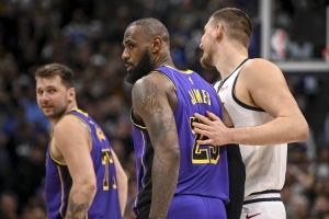 曾令旭:东契奇来湖人之后真不怕掘金了 阿德尔曼战术只会找中锋 配图