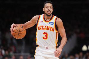 老骥伏枥！麦科勒姆生涯三分命中数达2147 超皮尔斯升至历史第16 配图