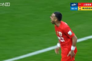 连停带射一气呵成！蒯纪闻助攻莱昂纳多破门，海港2-0领先西海岸 配图