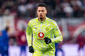 恩梅查:我很喜欢在六号位踢球,但也很享受今天稍微靠前的位置 配图