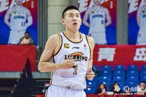 媒体人：莫兰德&付豪联手打穿广东内线 广东几次溃败都是内线被穿 配图