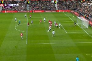 有效!巴克利兜射扳平曼联,VAR认定越位位置奥纳纳不构成干扰 配图