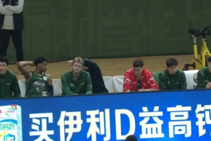 还真不让上了！开局1分钟郭昊文&赵柏清冲突 随后双双被DNP！ 配图