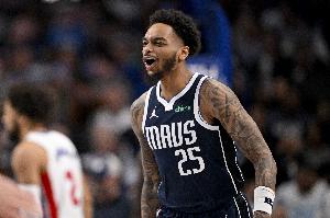 让华盛顿打5号位！基德：我们当时只是想创造更多三分机会 配图