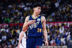 媒体人：高强度对抗下崔永熙状态未达最佳 复出首场 不宜过度苛责 配图