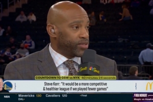 科尔提议减少常规赛场次？卡特：82场是NBA的一部分 为什么变呢？ 配图