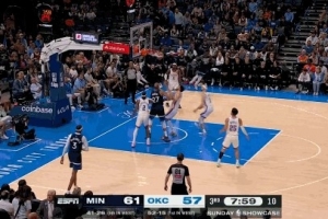 无所不能！兰德尔封盖SGA&进攻端予取予求两节半已经砍下26+5+5 配图