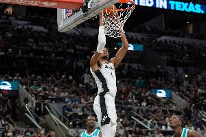 维拉纽瓦:如果马刺能超越雷霆排西部第一 文班就是MVP+DPOY 配图