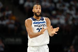 戈贝尔：我的目标是夺冠并成为历史最佳防守球员 我已有4个DPOY 配图