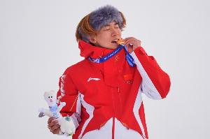 苏翊鸣撰文:从北京到米兰,4年的路比想象中更难 配图