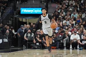 完全体！米奇：哈珀和科内特明天很可能复出 若不是明天也会很快 配图