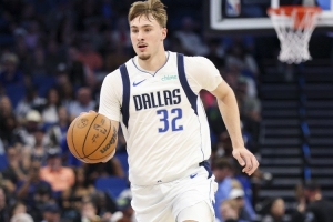 弗拉格跻身“青少年1000+250+250”俱乐部 比肩科比詹姆斯东契奇 配图