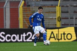 莫雷托：国米非常非常喜欢科莫中场佩罗内，对他表现出高度的认可 配图