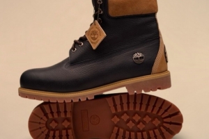 牌面！添柏岚晒出为库里制作1of1靴子的过程！ 配图