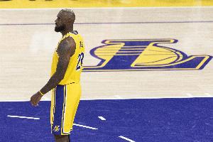 末节仅1失误!詹姆斯:我们做到了不让火箭打出速度优势 配图