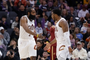 NBA彩经：雷霆轻取魔术 骑士险胜雄鹿 森林狼射落太阳 马刺胜国王 配图