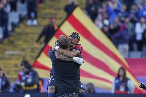 拉菲尼亚:我曾几近离开巴萨,是弗里克主动打电话说球队需要我 配图