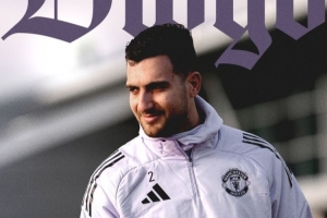 曼联官方祝达洛特27岁生日快乐，球员为红魔出战240场10球20助 配图