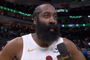 27分15板！哈登：莫布里本该砍35分20板 但我对此已经很满意了 配图